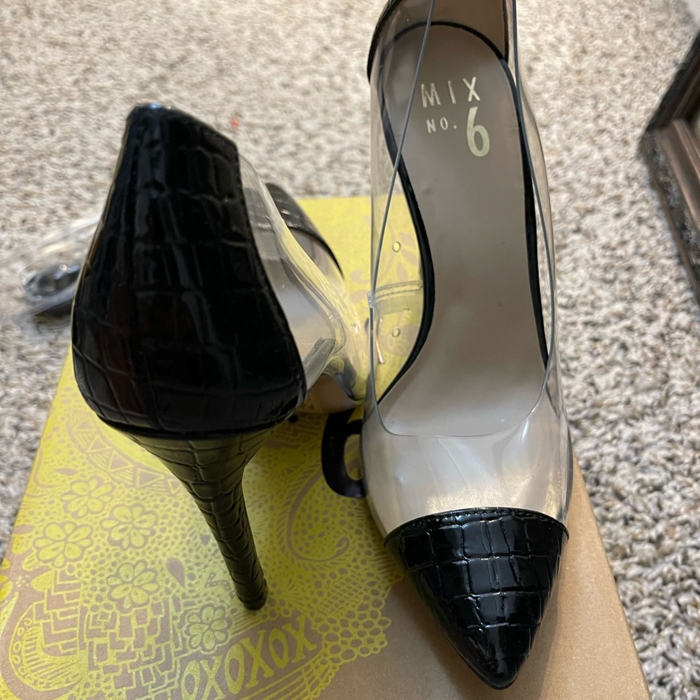 High heels pumps